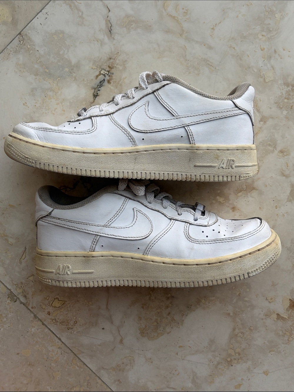 Nike Air Force One White Low-Top Leather Sneakers Youth 4.5
